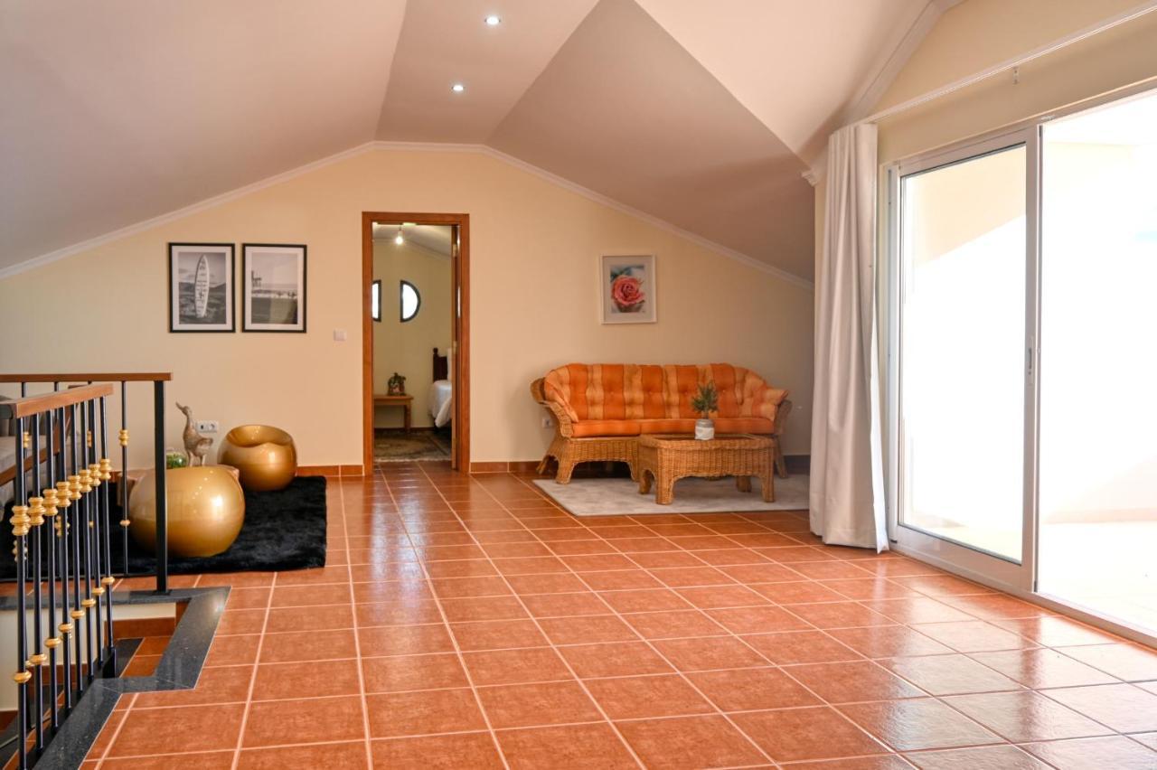 Casa Mendonca, a Home in Madeira Canhas Esterno foto